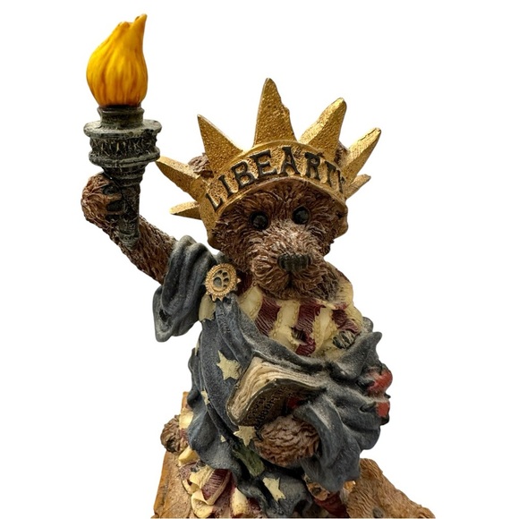 Boyds Bears & Friends The Bearstone Collection Ms. Liberty - Picture 2 of 8